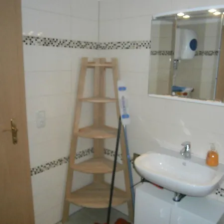 דירה Charming In With Private Terrace *